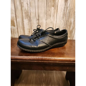 Women's Clarks Bendables Black Leather Flats & Loafers Size 8